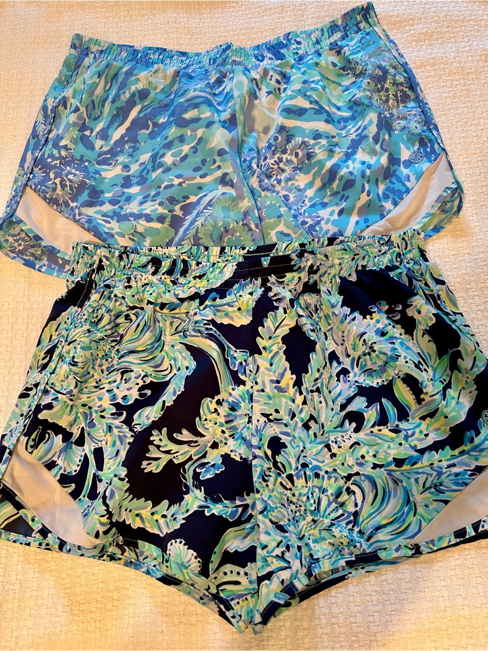 2 Pairs Lilly Pulitzer Luxletic Ocean Trail Shorts Small